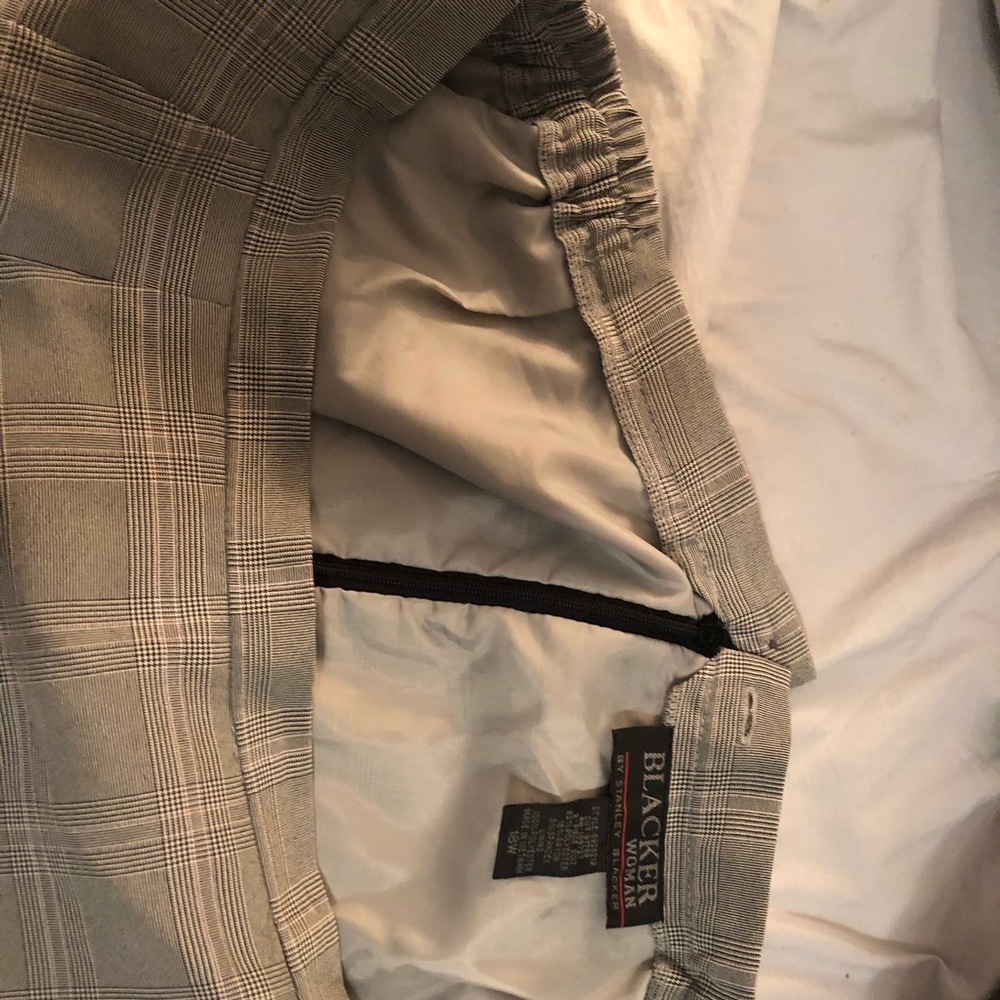 Grey and purple plaid fully lined skirt - Picture 3 of 6